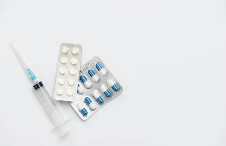 acalabrutinibe-phamed-medicamentos-especiais